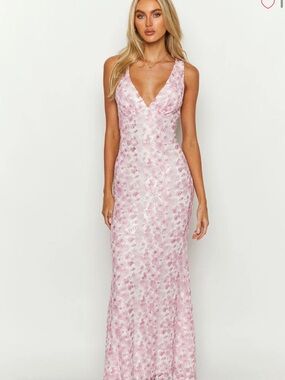 Beginning Boutique Pink Lace Maxi Dress with V-Neck